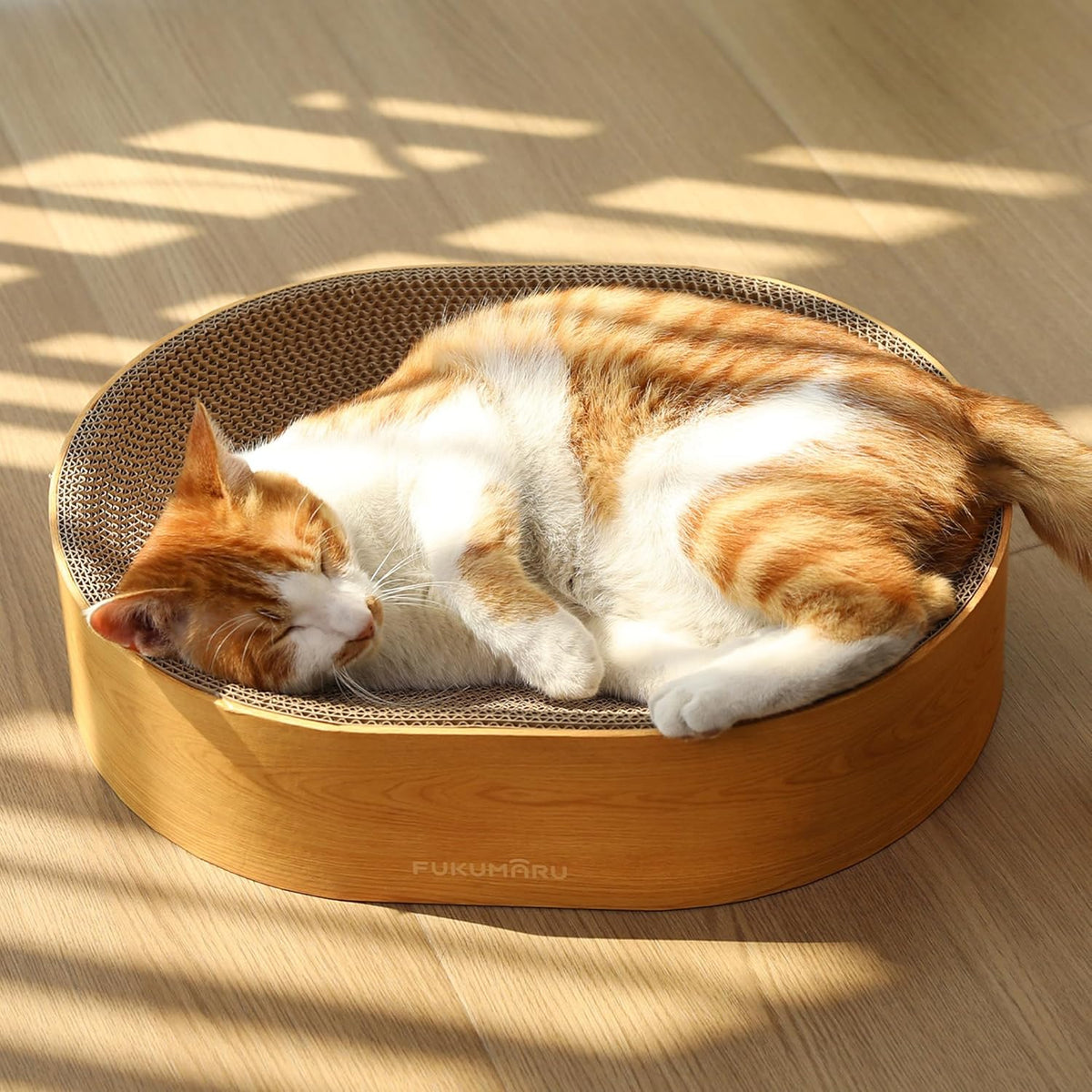 FUKUMARU Cardboard Cat Scratcher Bed - Wood