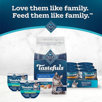 Blue Buffalo Tastefuls Adult Dry Cat Food Indoor Cat Formula, Made in the USA with Natural Ingredients, Chicken & Brown Rice Recipe, 3-lb. Bag