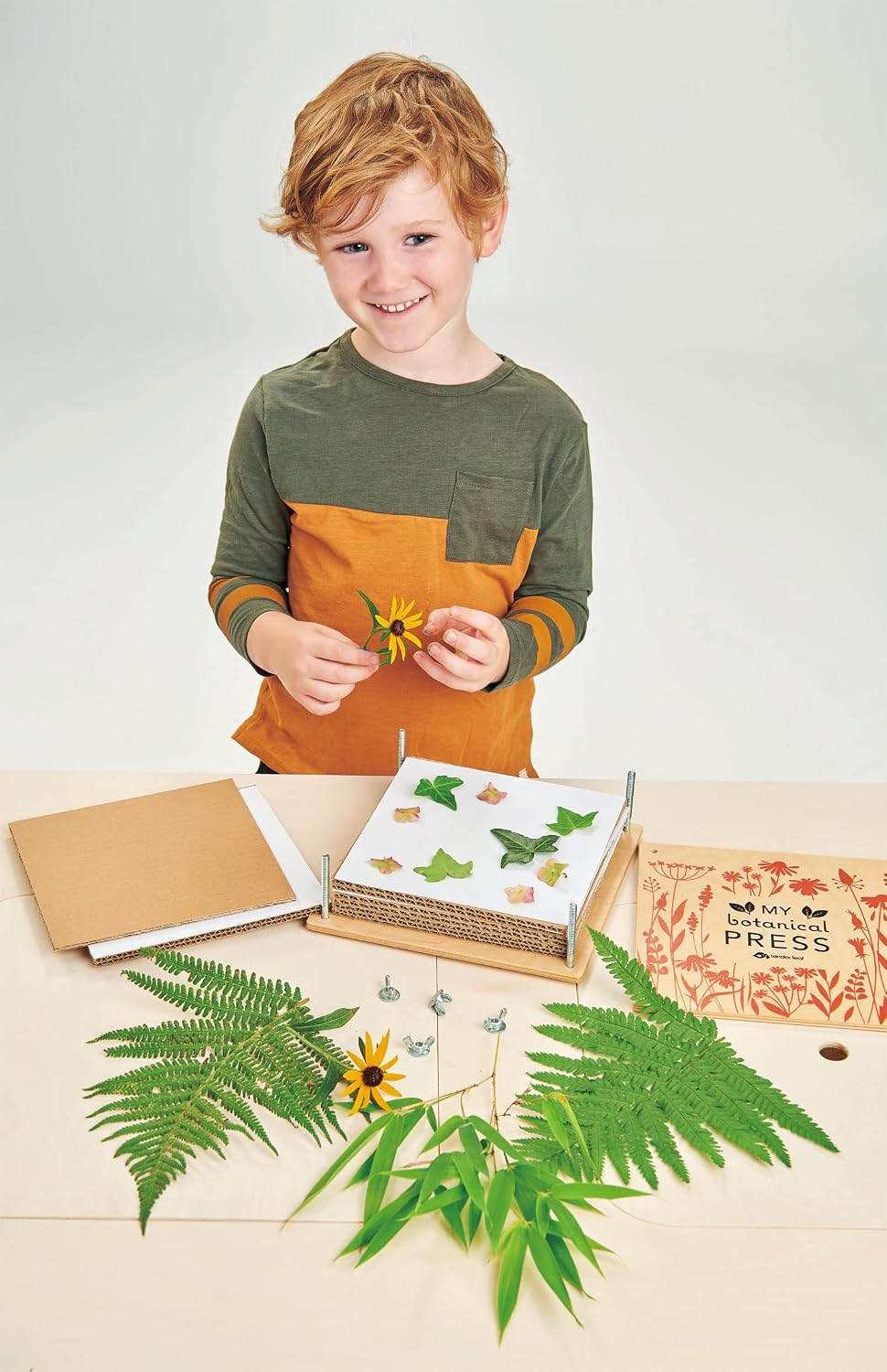 Tender Leaf Toys My Botanical Press, 8.3 inch flower press with 10 layers for kids - view 3