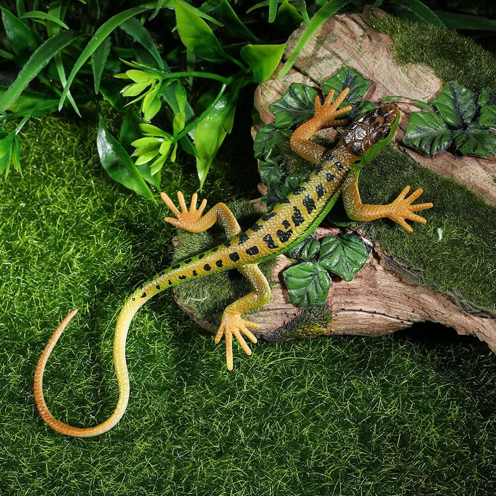 NUOBESTY green plastic lizard figurine reptile toy - view 3
