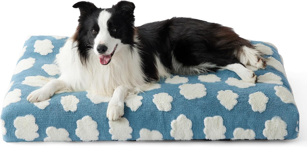 LE SURE Cute Aesthetic Dog Bed for Crate - 36.0"L x 27.0"W x 4.0"Th / Blue Checkered