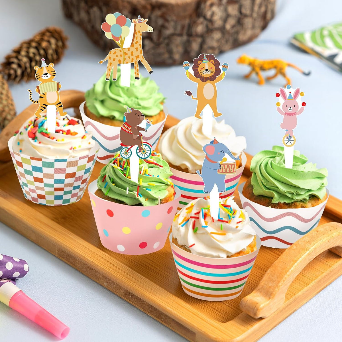 Hooqict carnival circus cupcake toppers and wrappers set, 48 pieces - view 39
