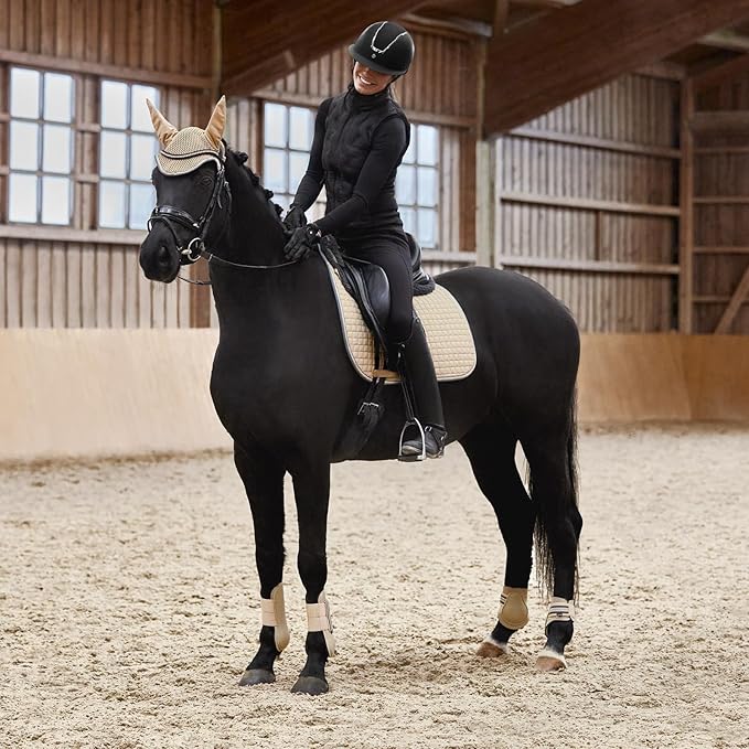 HORZE Adepto Quilted Quick-Dry Dressage Saddle Pad for Horses with Two-Tone Trim