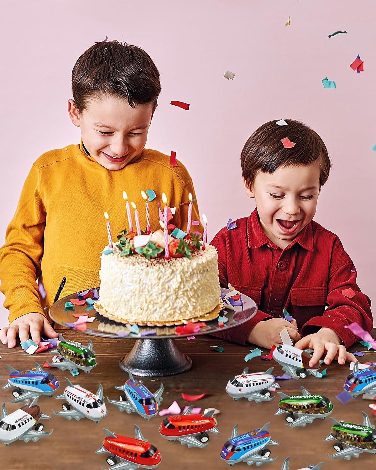 Vileafy 18 pack of mini pull back toy airplanes with metal bodies in mixed colors - view 7