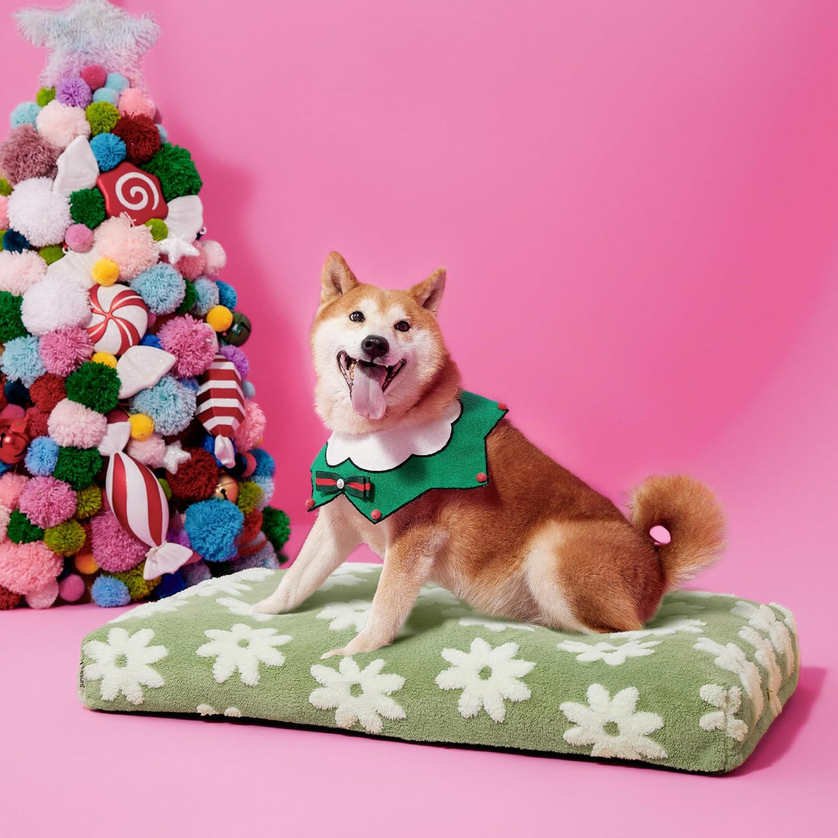 LE SURE Cute Aesthetic Dog Bed for Crate - 35.0"L x 22.0"W x 4.0"Th / Green Checkered - image 3