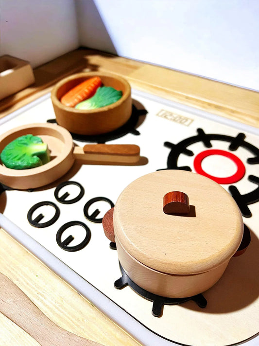 **Pre-order (Ships in 3-4 Weeks)**FLISAT Sensory Bin Insert Activity Board - BIG FRENCHIES