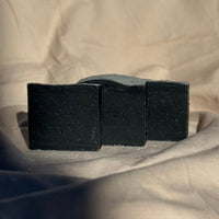 Detoxifying Charcoal Cleansing Bar - BIG FRENCHIES
