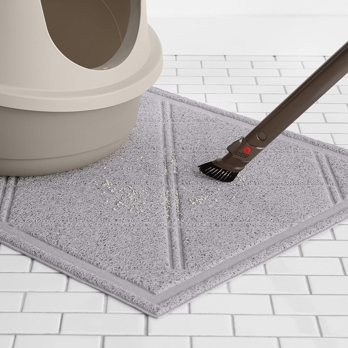 Amazon Basics Less-Mess Litter Trapping Cat Litter Box Mat - Gris / 1 Count (Pack of 10) - image 4