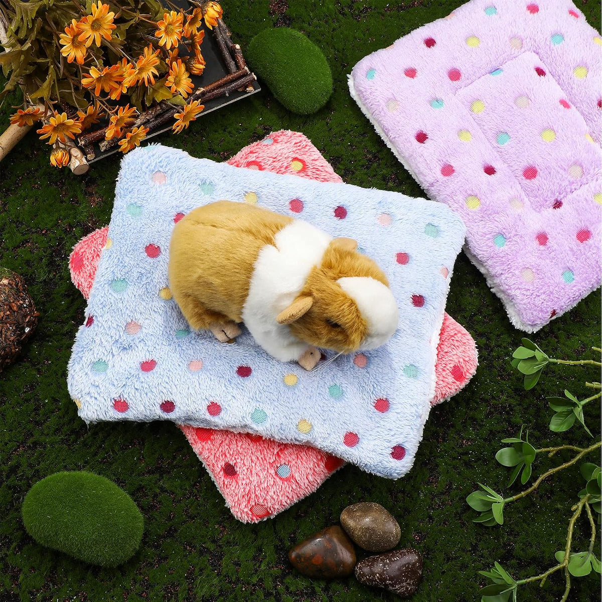 Jetec 3 Pcs Guinea Pig Beds, Fleece Small Animal Mats - Fleece / Dots / Red - image 4