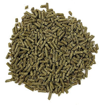 Oxbow Essentials Guinea Pig Food, Adult Guinea Pig, Made with Oxbow Timothy Hay, Pet Food Pellets with Vitamin C, Small Animal Pet Products, Made in USA, High Fiber, 5 lb. bag