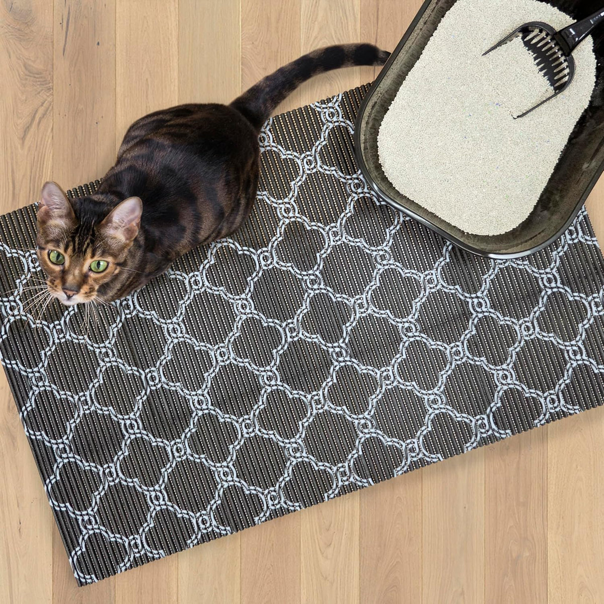 Fresh Kitty Durable XL Jumbo Foam Litter Box Mat, No Phthalate - Black/White Quatrefoil / 1 Count (Pack of 1) - image 4