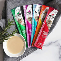 Nulo Freestyle Grain-Free Perfect Purees Premium Wet Cat Treats, Squeezable Meal Topper for Felines, High Moisture Content to Support Cat Hydration, 0.5 Ounces in Each Lickable Wet Cat Treat Pouch