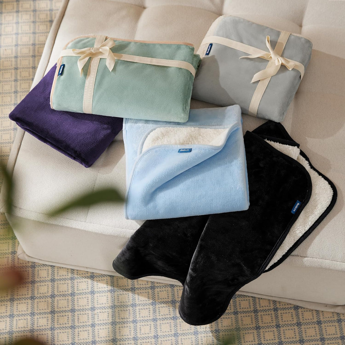 Bedsure Waterproof Dog Blankets for Small Dogs Soft Cat Blanket Warm - M(30x40") / Light Grey - image 2
