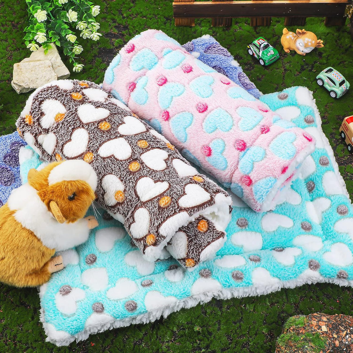 Jetec 4 Pcs Guinea Pig Bed Pads Big Twinkle - Hearts / 13 x 19 Inch - image 4