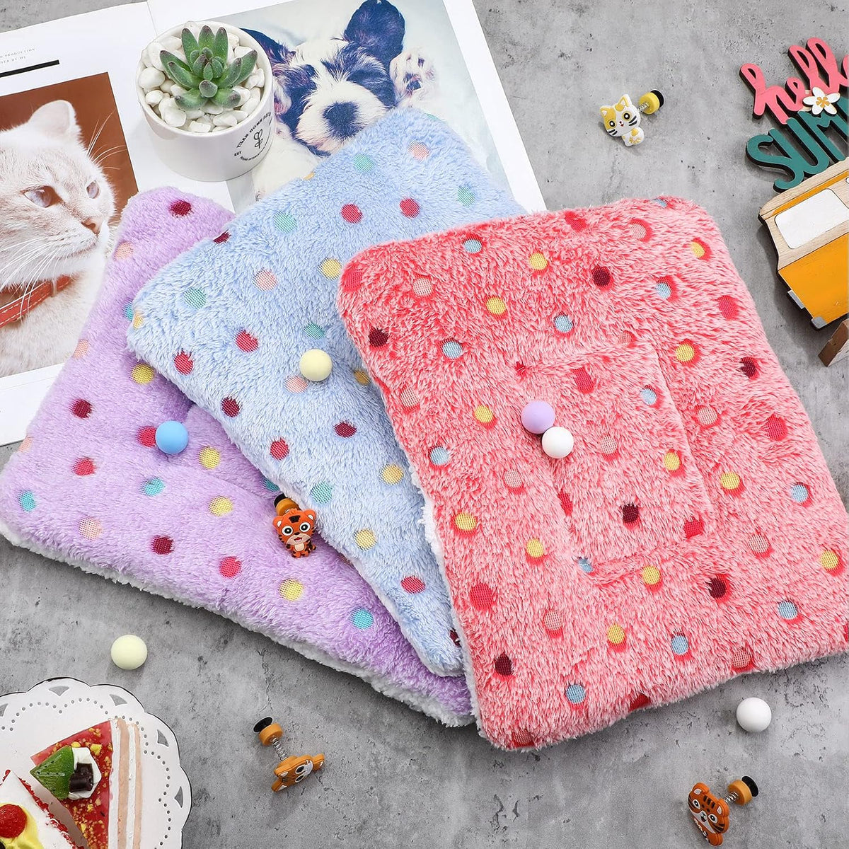 Jetec 3 Pcs Guinea Pig Beds, Fleece Small Animal Mats - Fleece / Dots / Red - image 3