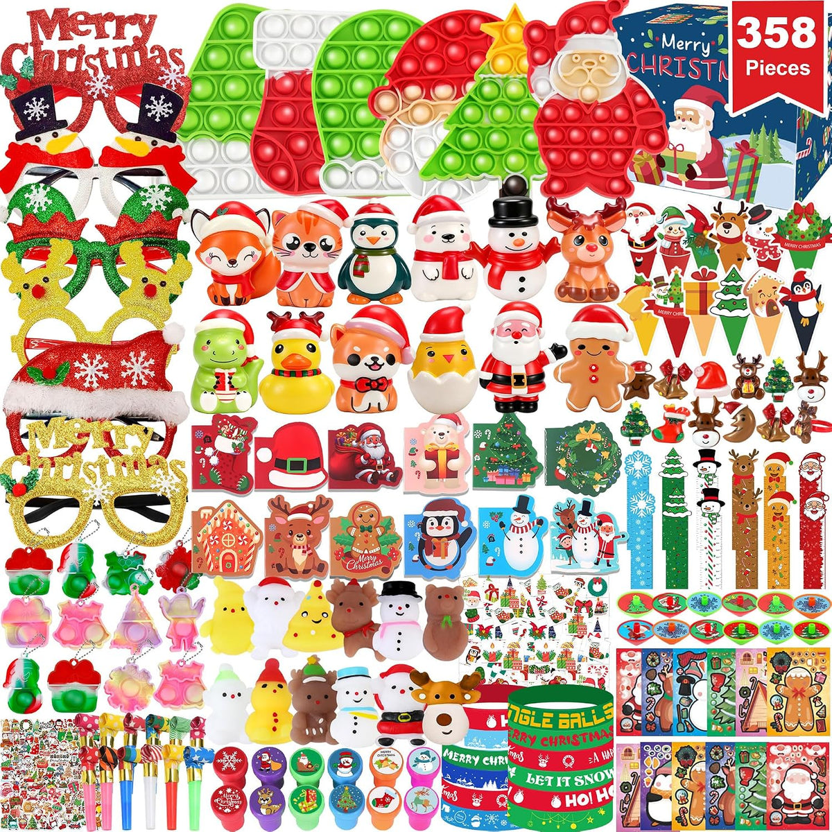 PLOUGVI 702PCS Halloween Party Favors Supplies Decorations - Christmas Party Favors