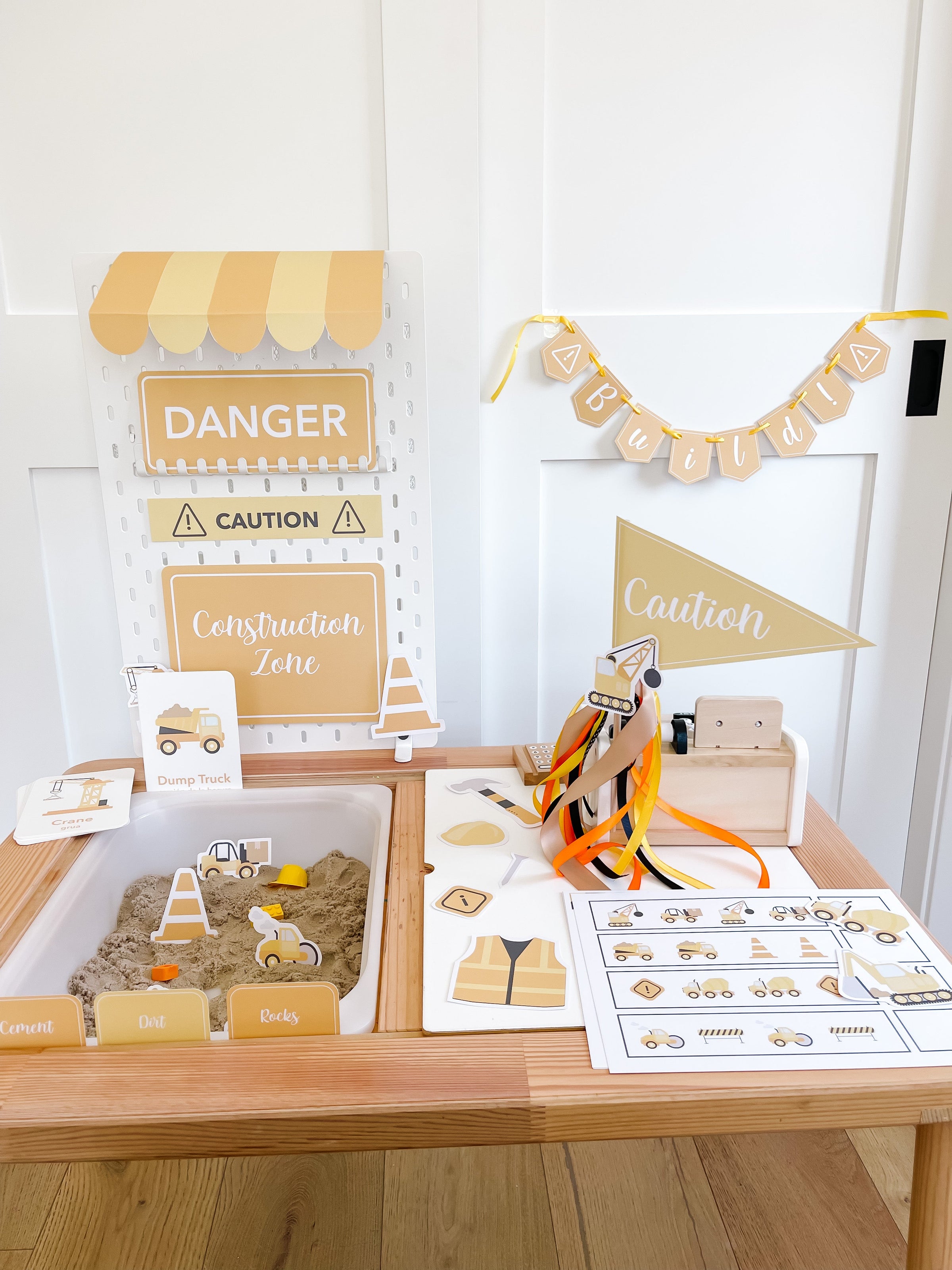 Construction Printable Dramatic Play Kit