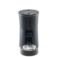 Intelligent feeder, equipped with WiFi application control function, a 4-liter capacity intelligent pet food dispenser s