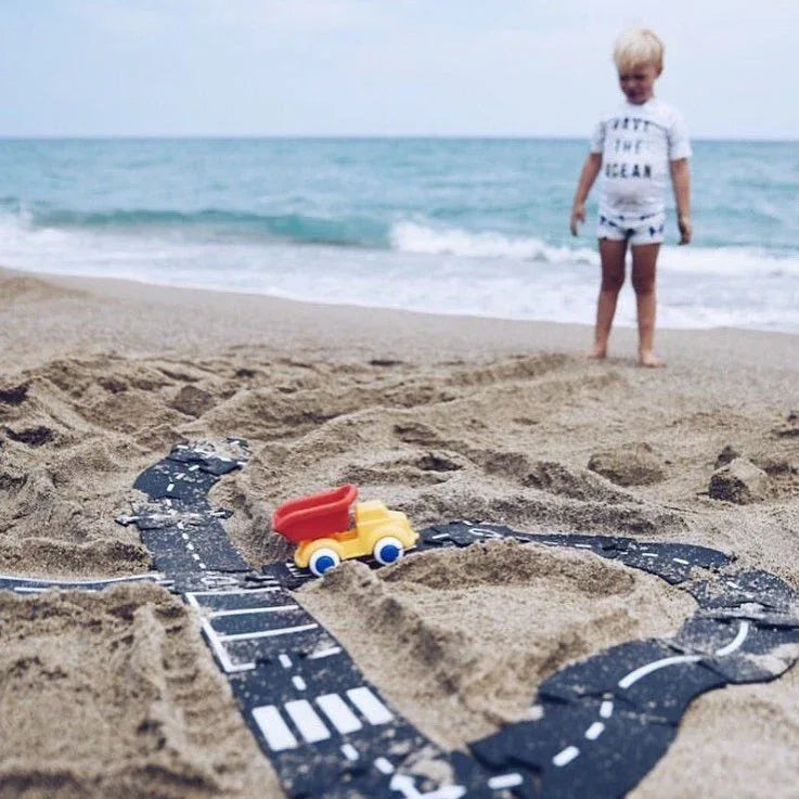 Flexible Rubber Roads Play Set – Open-Ended City & Car Track Play - BIG FRENCHIES