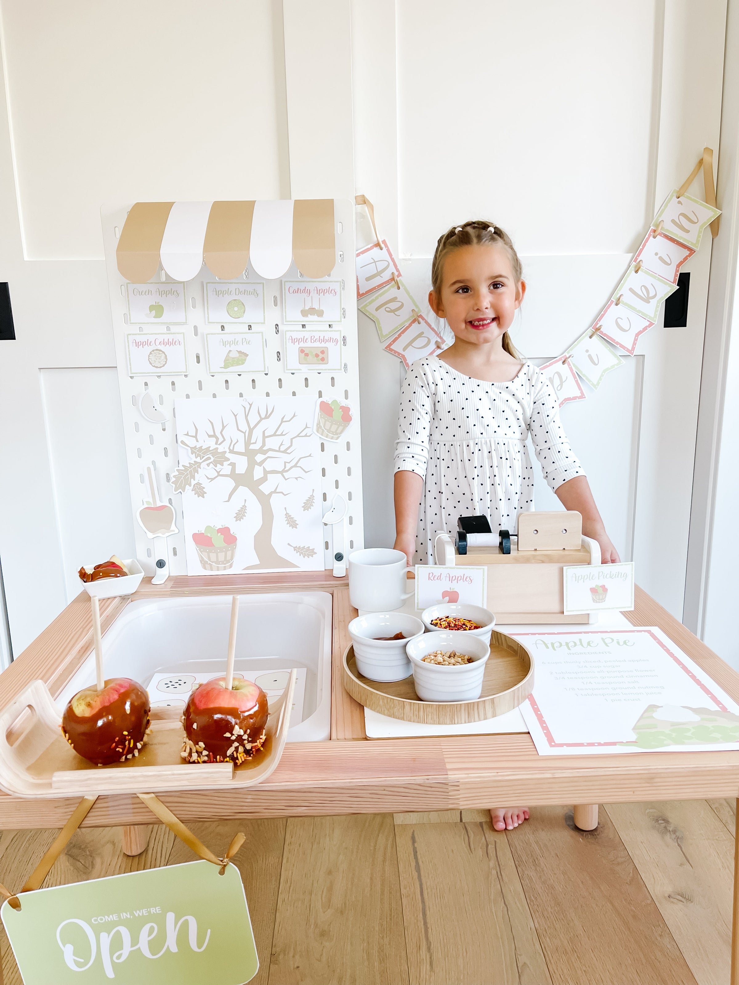 Apple Orchard Dramatic Play Printables