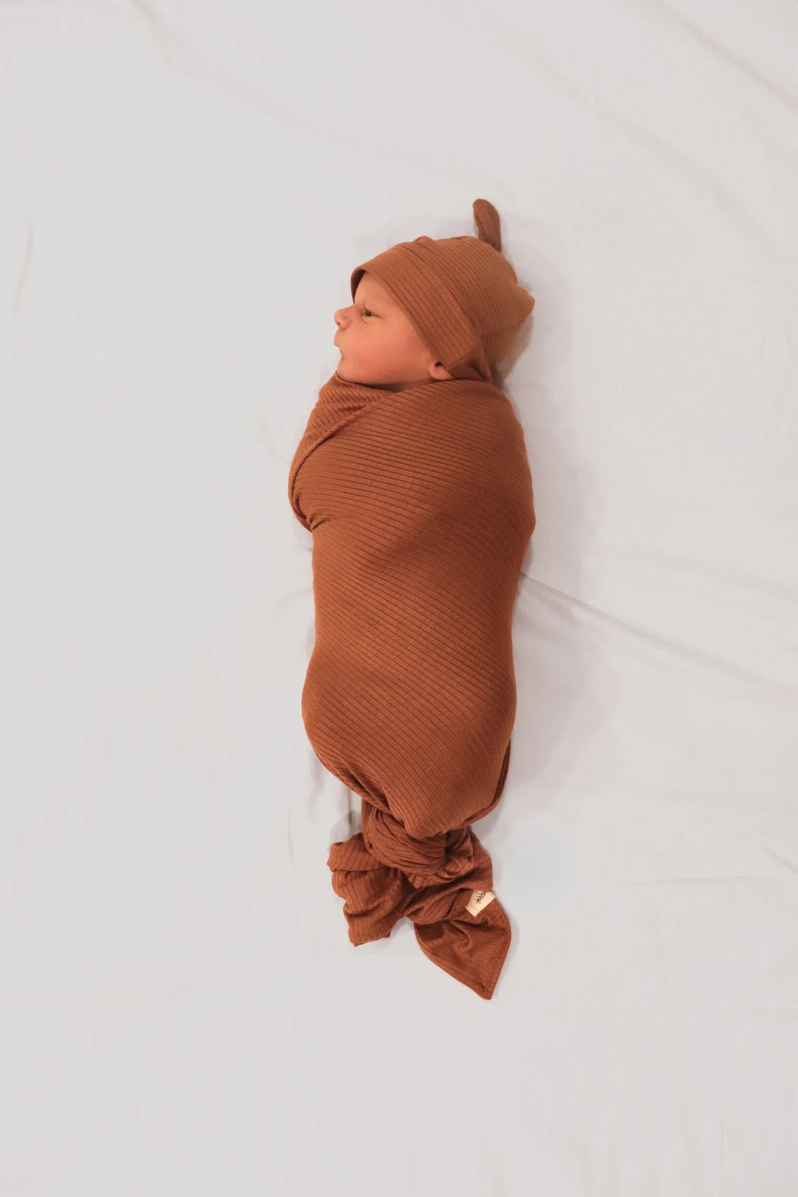 Cocoa Ribbed Stretch Swaddle - BIG FRENCHIES