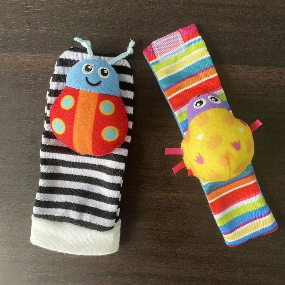 Baby Rattle Socks & Wrist Strap Set – Soft Animal Toys for 0–12 Months - BIG FRENCHIES