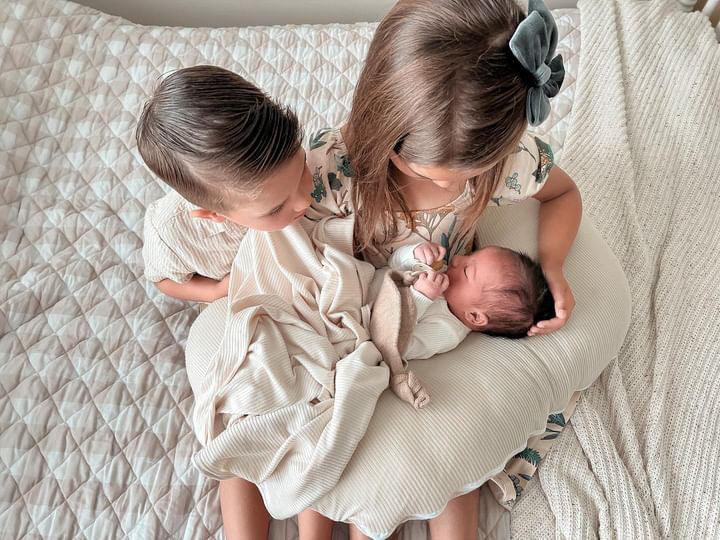 Oat Ribbed Stretch Swaddle - BIG FRENCHIES