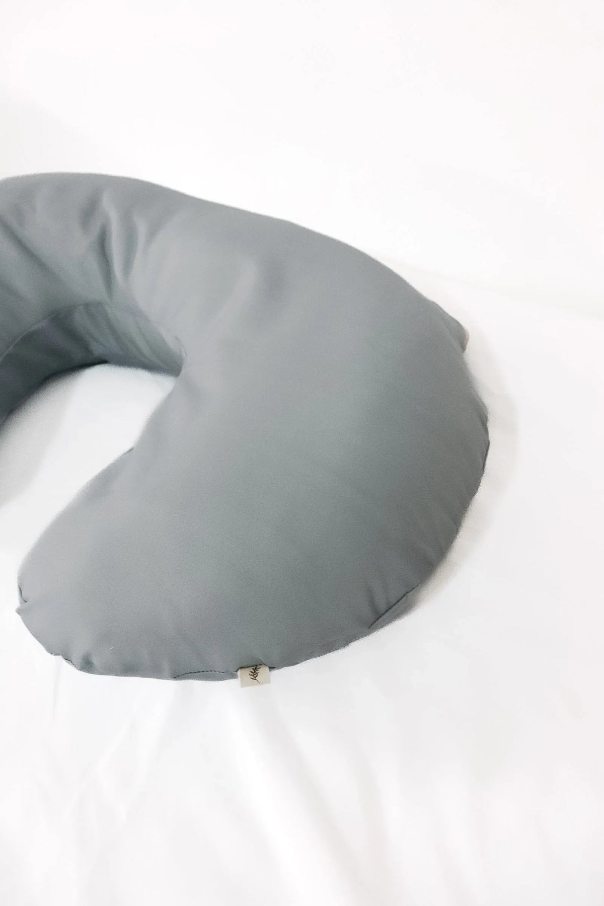 Lagoon Wipeable Nursing Pillow Cover - BIG FRENCHIES