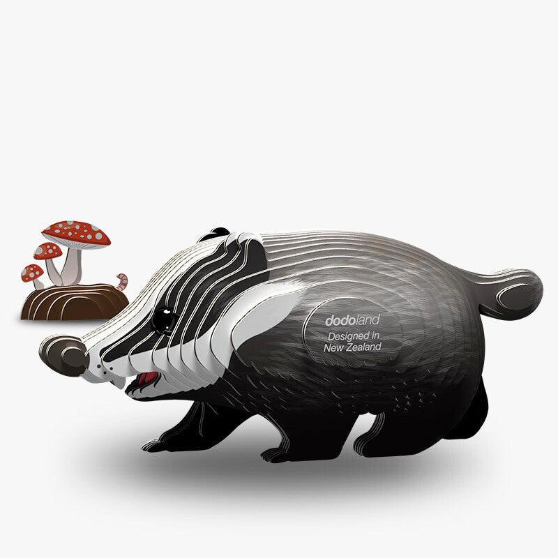 Badger 3D Cardboard Model Kit Eugy - BIG FRENCHIES