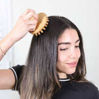 Bamboo Stimulating Scalp Massager - BIG FRENCHIES