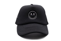 Smiley Trucker Hat - BIG FRENCHIES