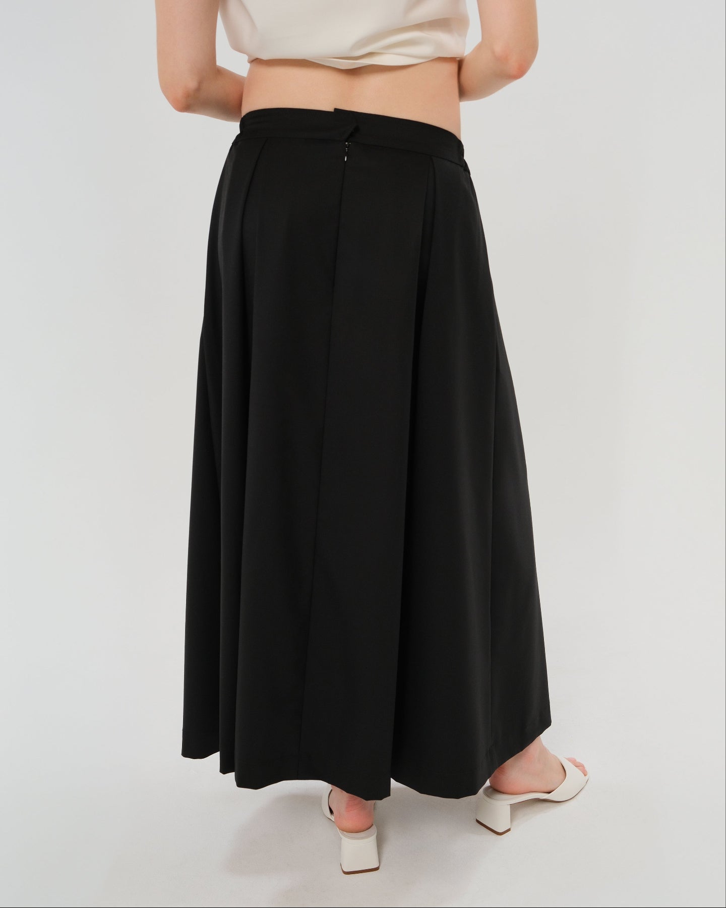 Over-Under Bump Pleated Maternity Maxi Skirt in All-Season Wool Blend - BIG FRENCHIES