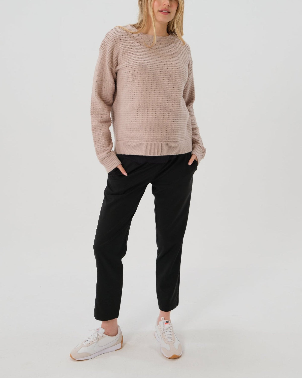 Elizabeth Under Belly Maternity Pants in All-Season Wool - BIG FRENCHIES