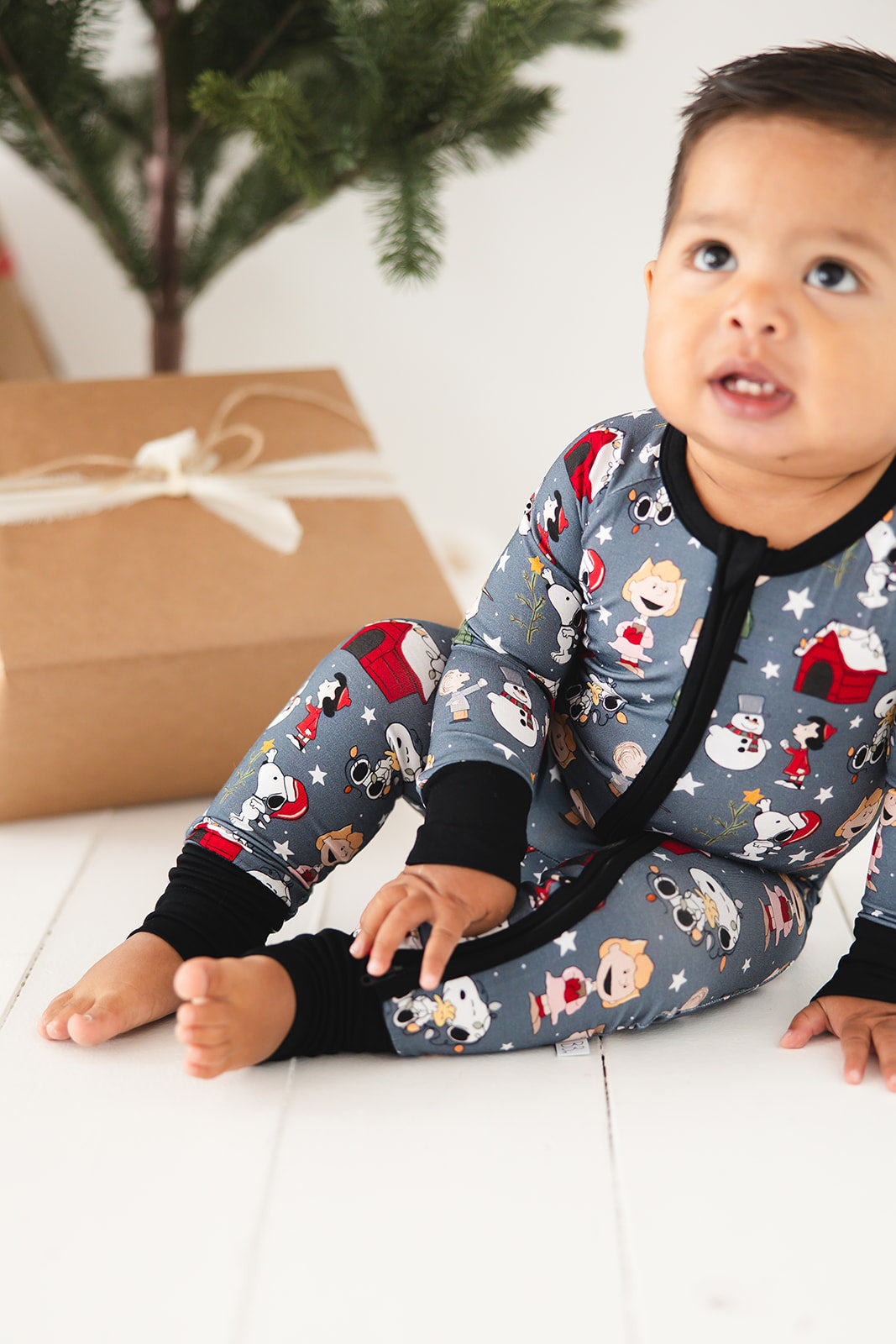 Snooping Around Convertible Footie