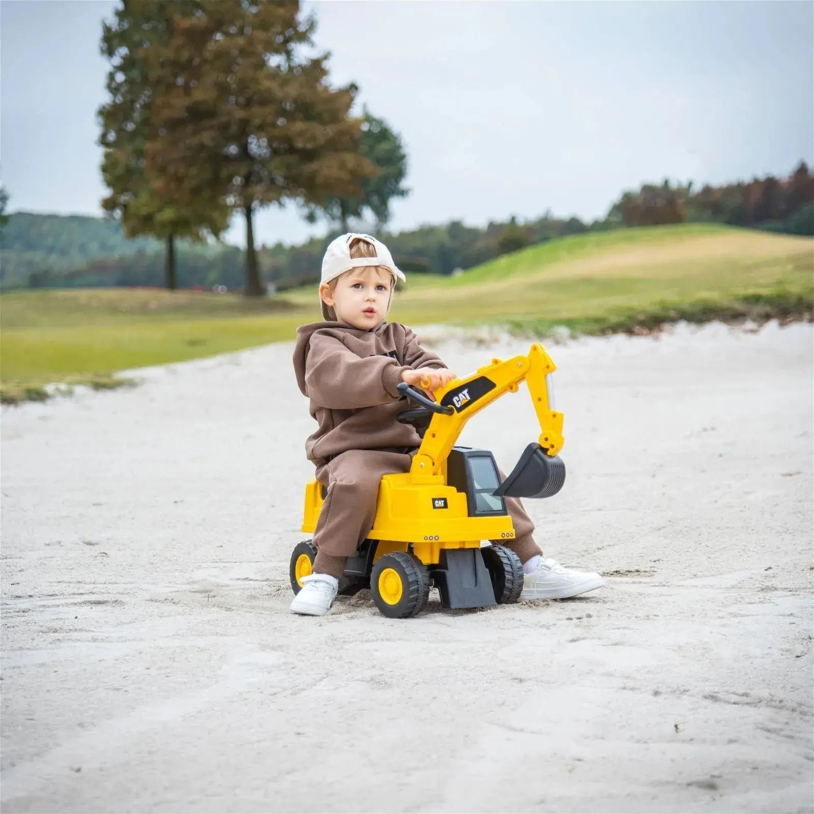 CAT Foot to Floor Ride-On for Toddlers - BIG FRENCHIES