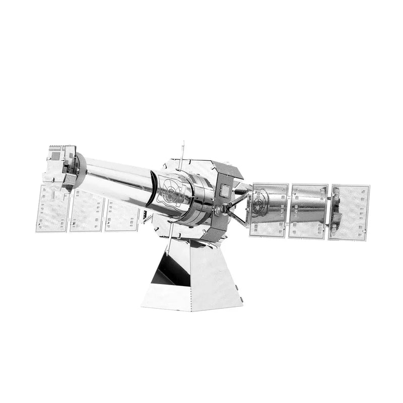 Chandra X-Ray Observatory 3D Steel Model Kit Metal Earth - BIG FRENCHIES