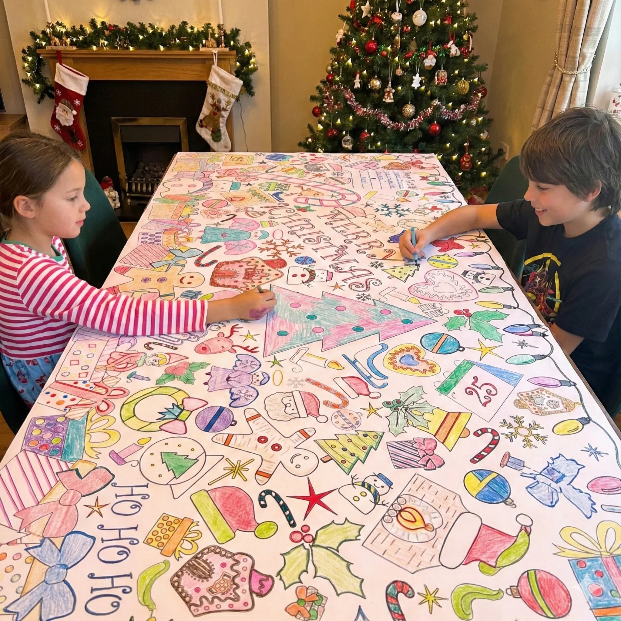 Christmas Coloring Tablecloth - BIG FRENCHIES