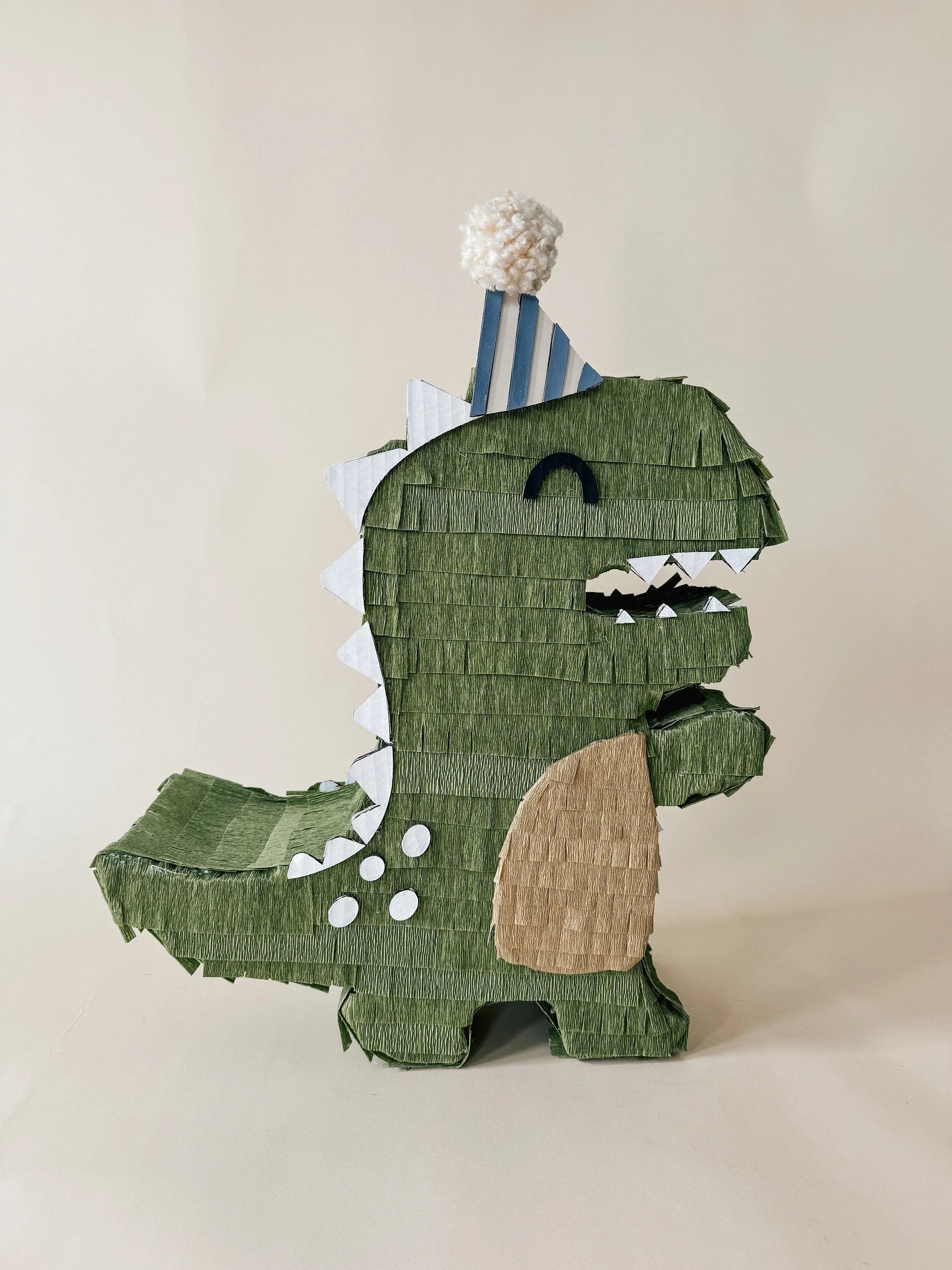 🦕 Dino Party Piñata – Handmade Dinosaur Piñata for Prehistoric Birthdays & Jurassic-Themed Celebrations - BIG FRENCHIES