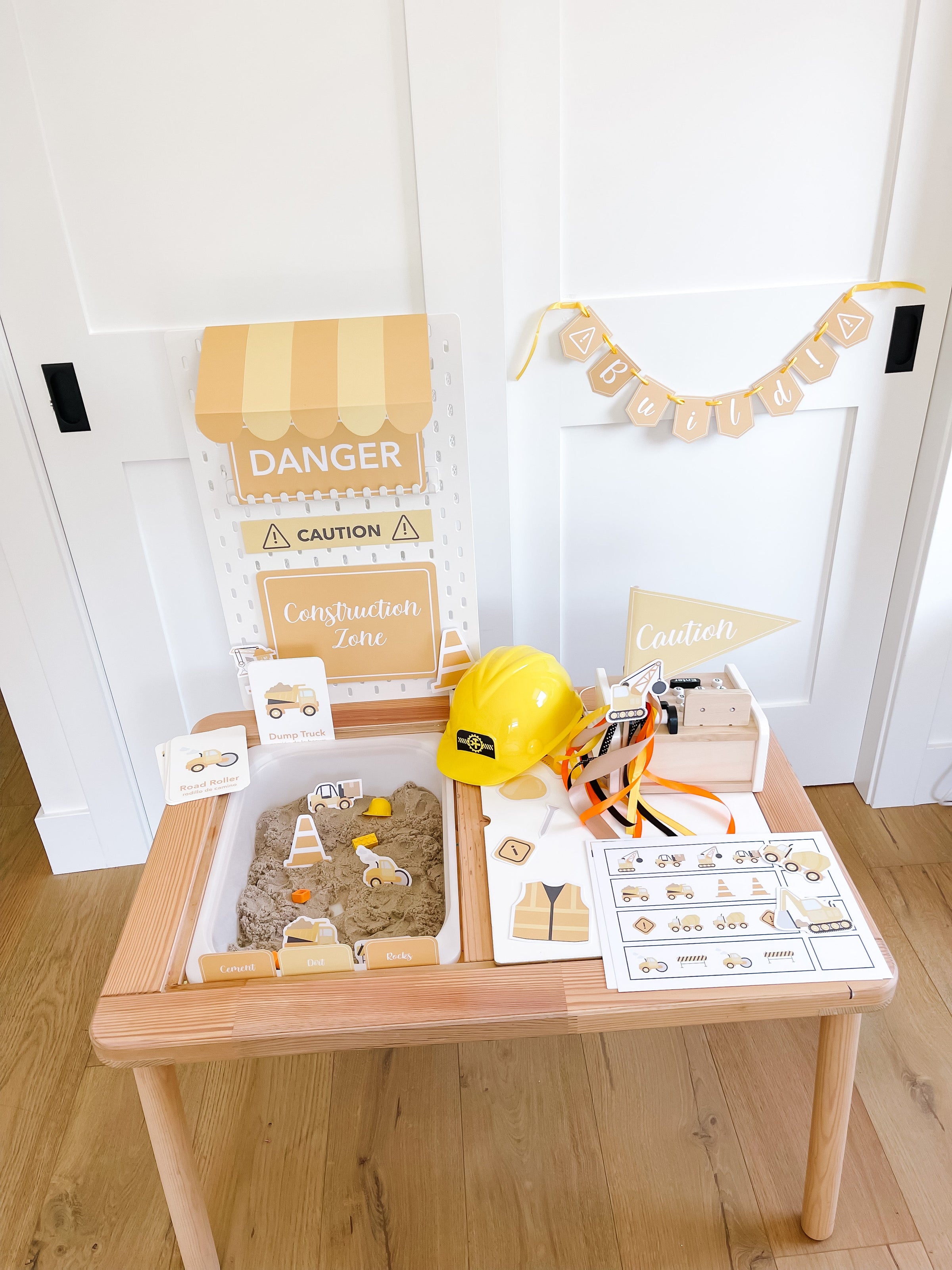 Construction Printable Dramatic Play Kit