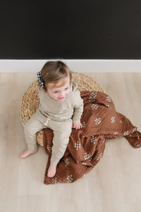 Chestnut Textiles Muslin Quilt - BIG FRENCHIES