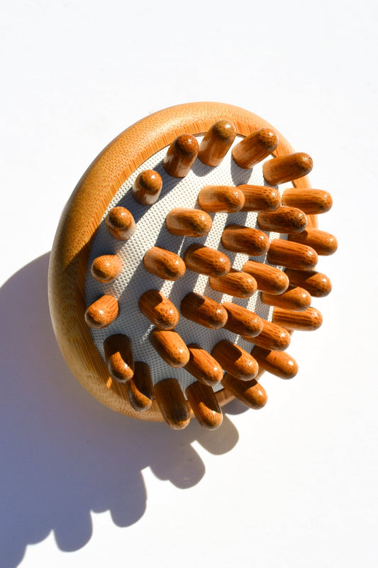 Bamboo Stimulating Scalp Massager - BIG FRENCHIES