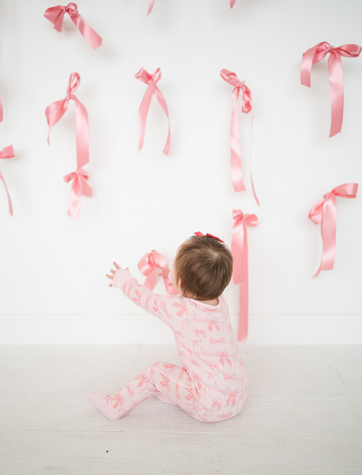 Pink Bows (Convertible Zip Footies) - BIG FRENCHIES