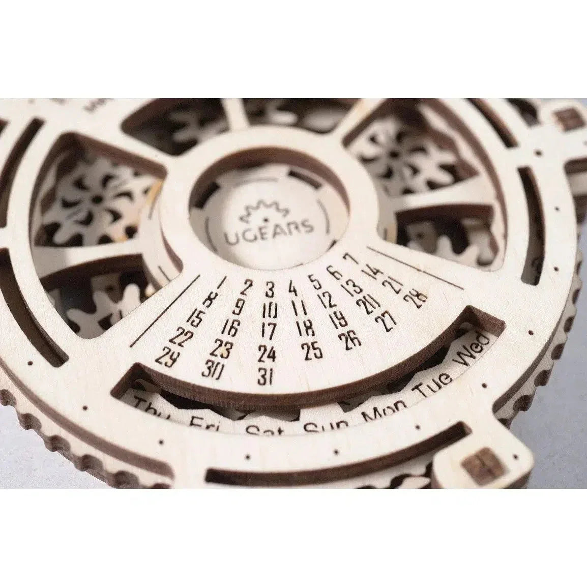 Date Navigator 3D Wood Model Kit UGEARS - BIG FRENCHIES