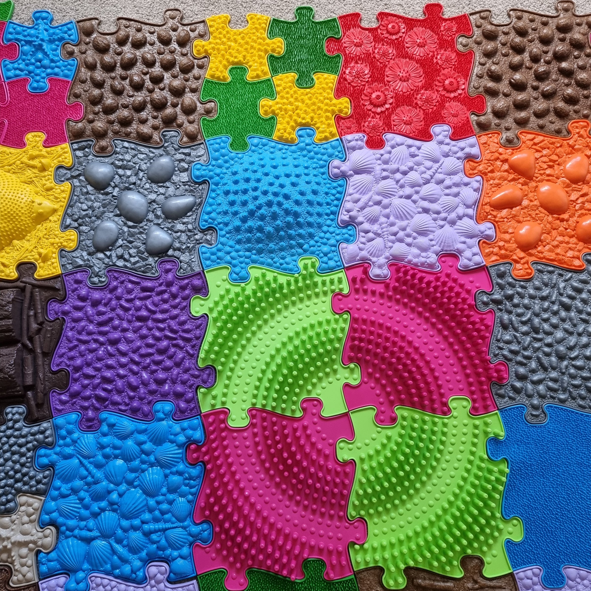 Diamond Kids Puzzle Set