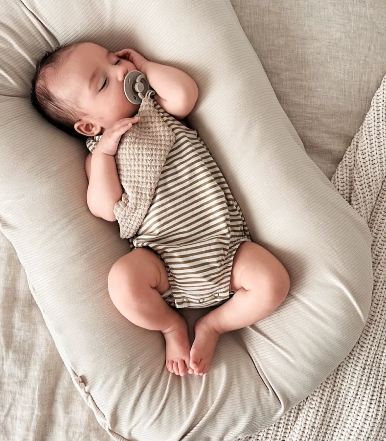Oat Ribbed Baby Lounger Cover - BIG FRENCHIES