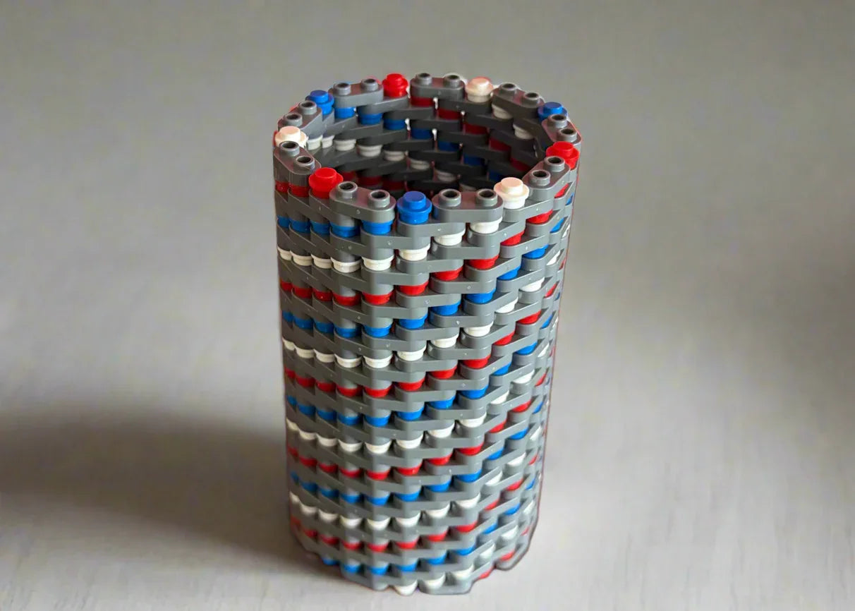 Patriotic Modular Vase – Built with LEGO®-Compatible Bricks - BIG FRENCHIES