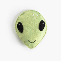 Elna the Peaceful Alien - BIG FRENCHIES