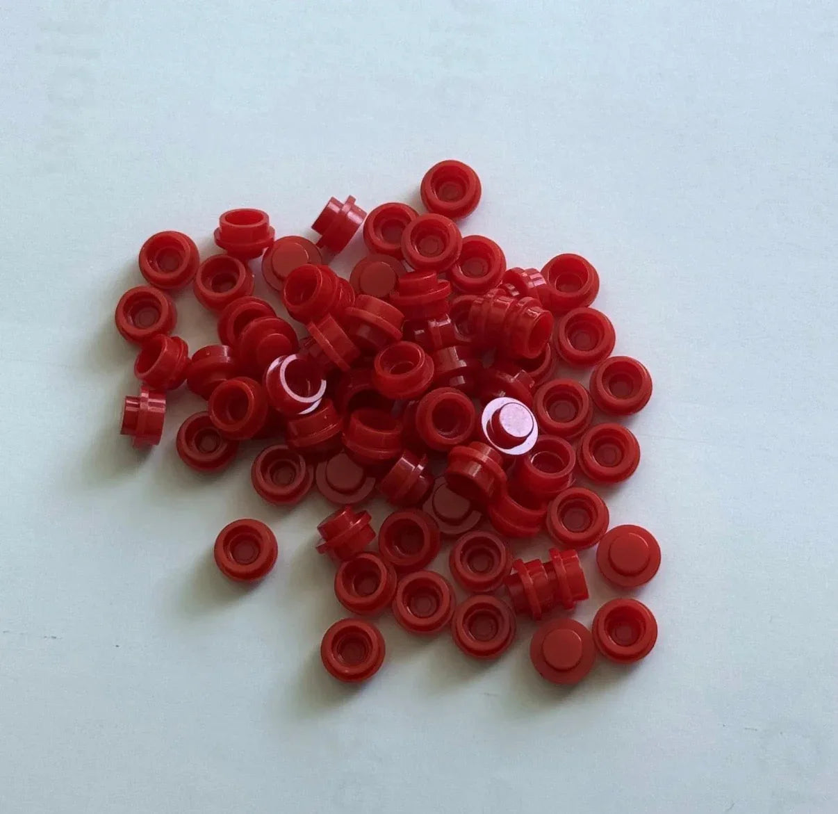 Red 4073 1x1 Round Plate Brick – Choose Quantity – LEGO® Compatible Bulk Lot - BIG FRENCHIES