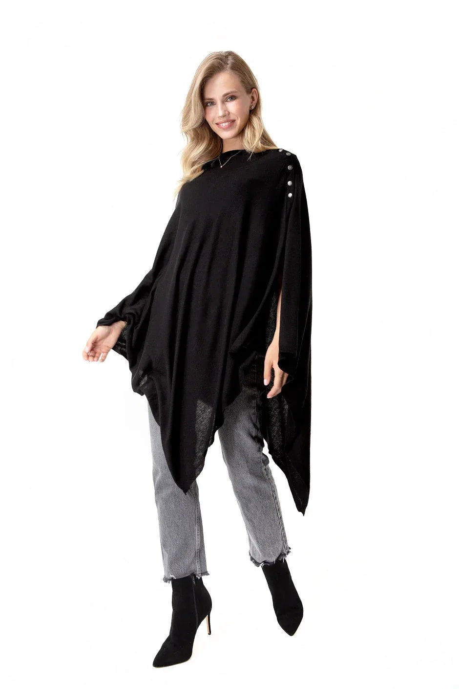 4 in 1 Multipurpose Knitwear as Maternity/Nursing Shawl - BIG FRENCHIES