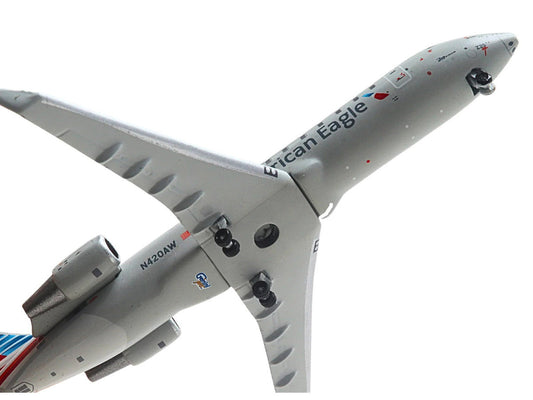 Bombardier CRJ200 Commercial Aircraft "American Eagle - Air Wisconsin" (N420AW) Gray with Red and Blue Tail 1/400 Diecast Model Airplane by GeminiJets